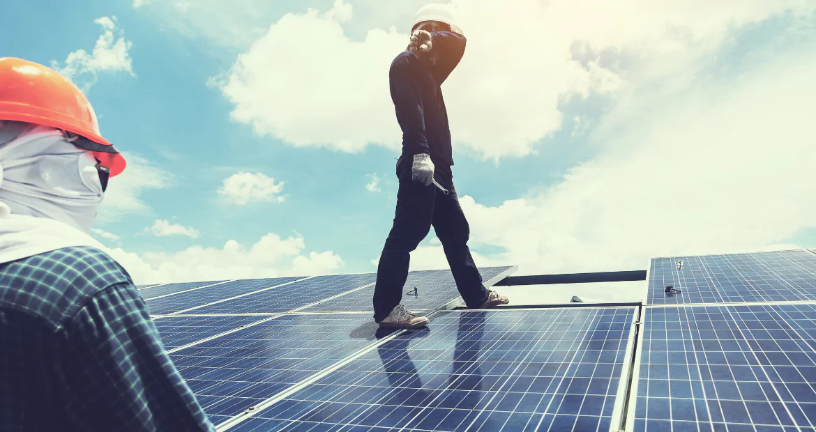 Do Solar Panels Work in Bad Weather in India?